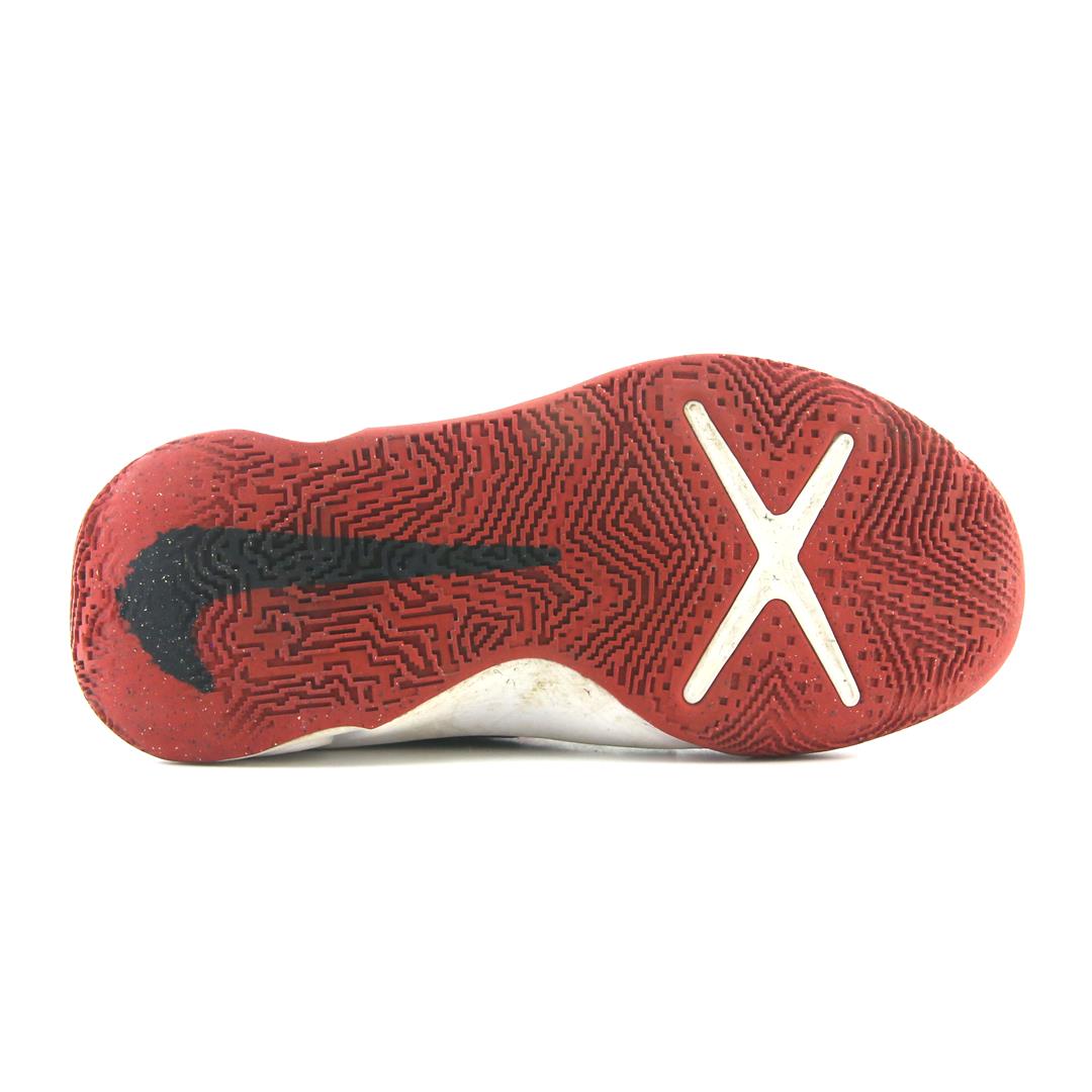 NIKE  TEAM HUSTLE D 10