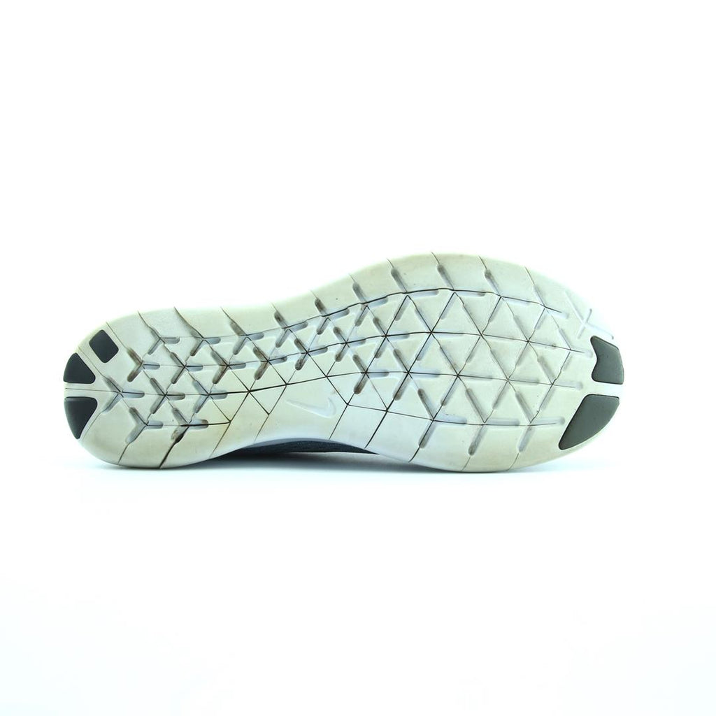 NIKE FREE RN