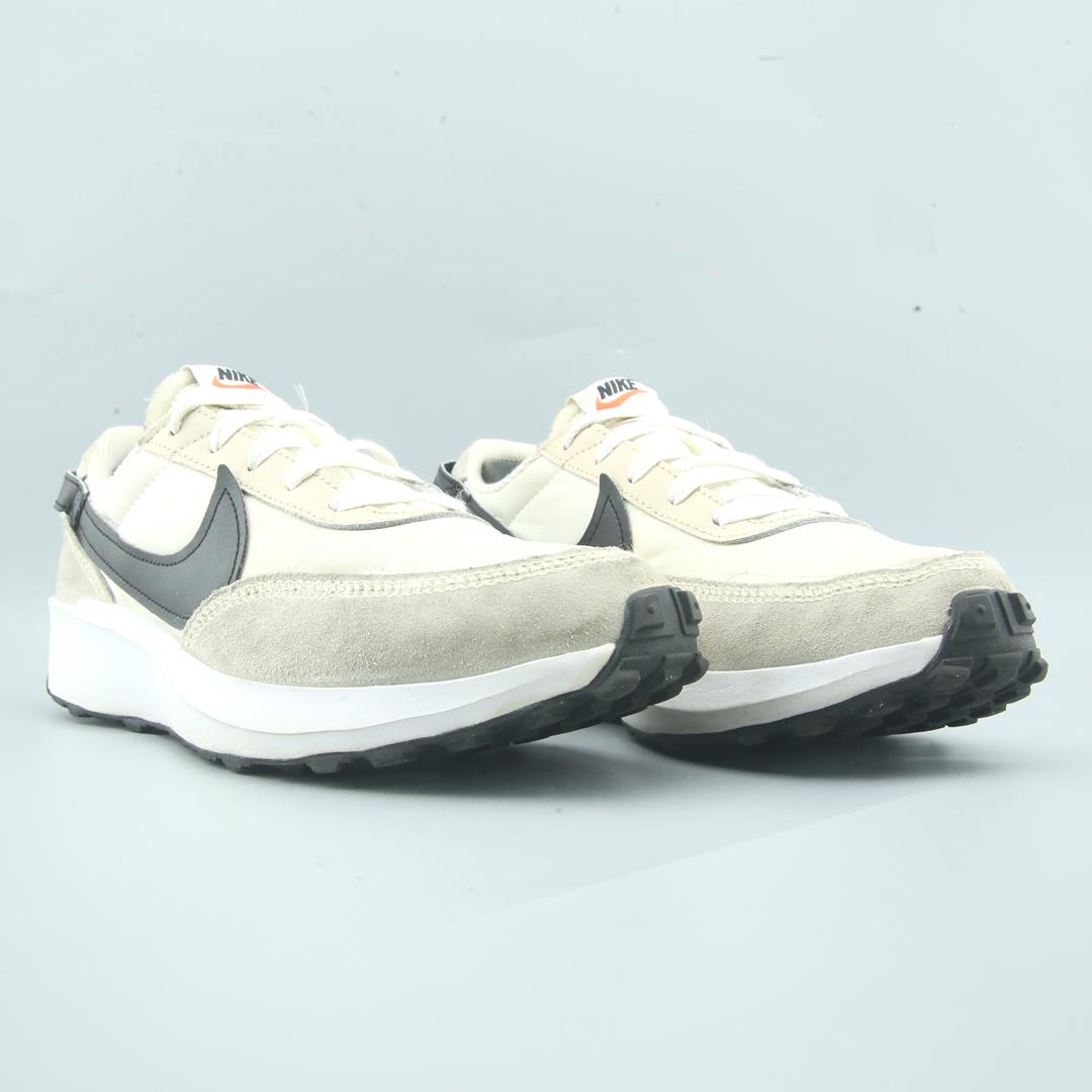 NIKE WAFFLE ONE