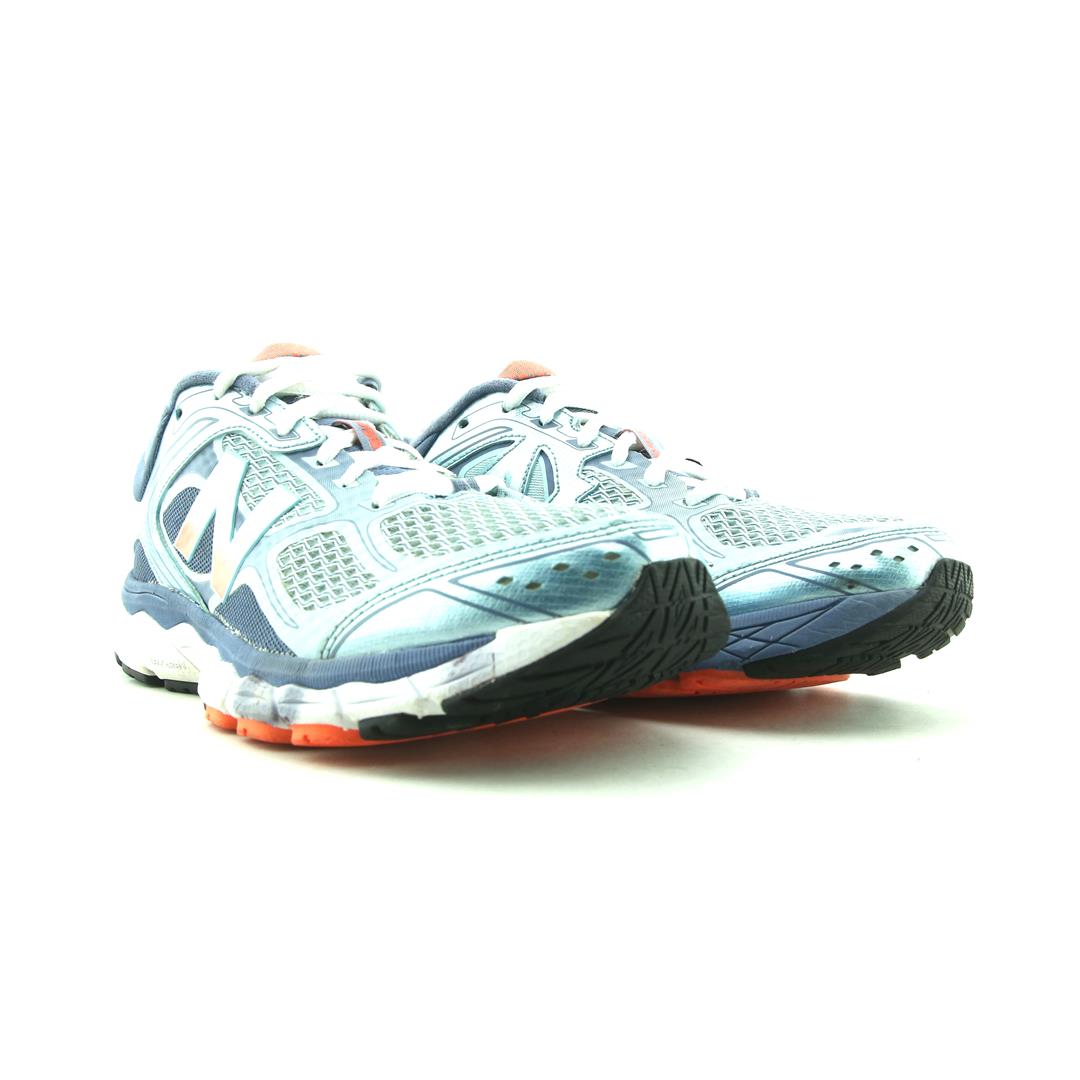 NEW BALANCE 860V6