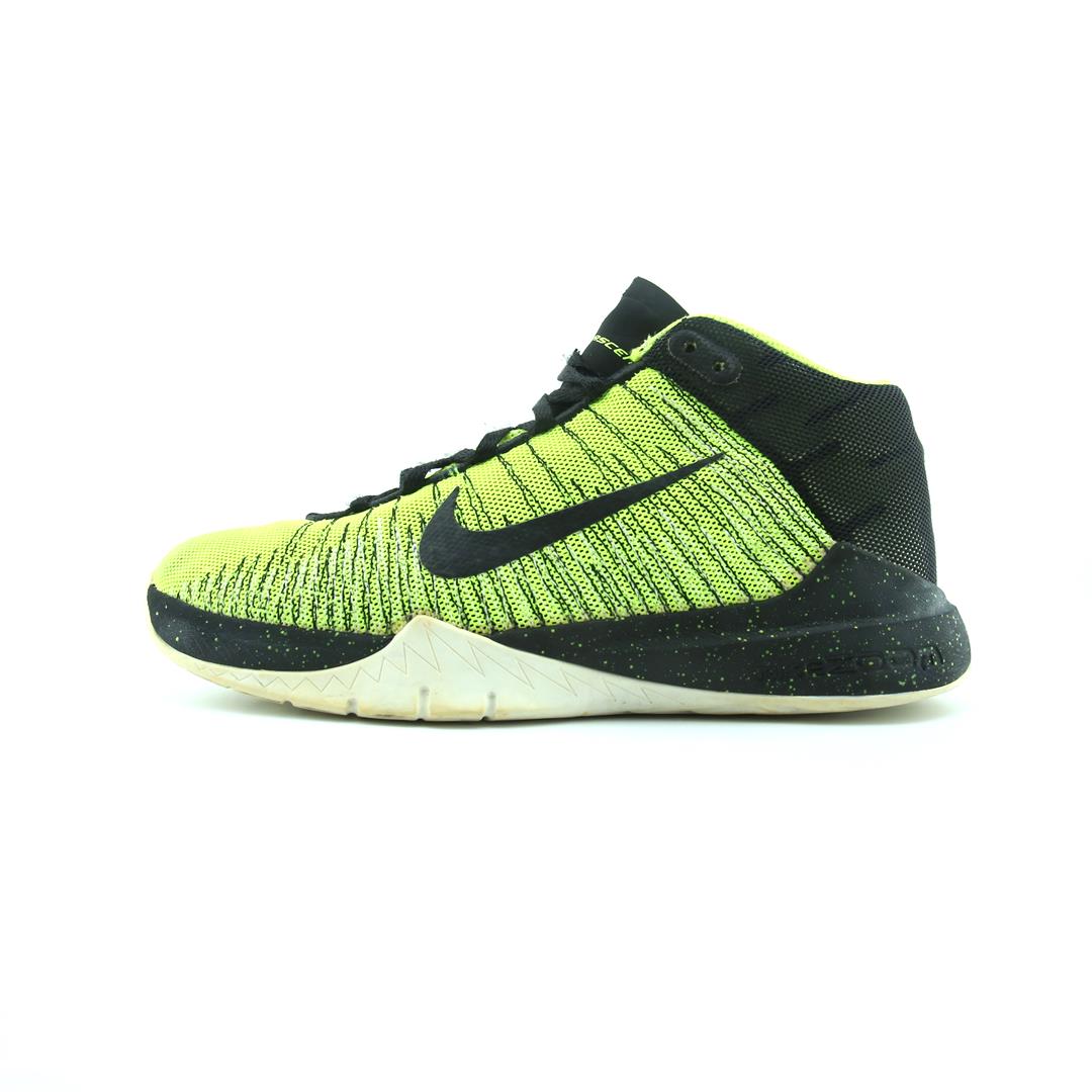 NIKE ZOOM ASCENTION