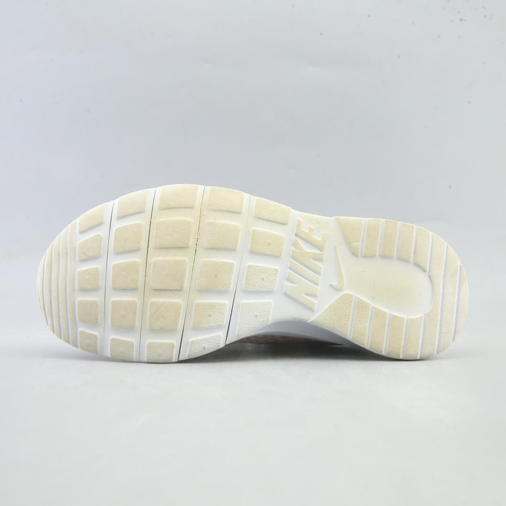 NIKE TANJUN