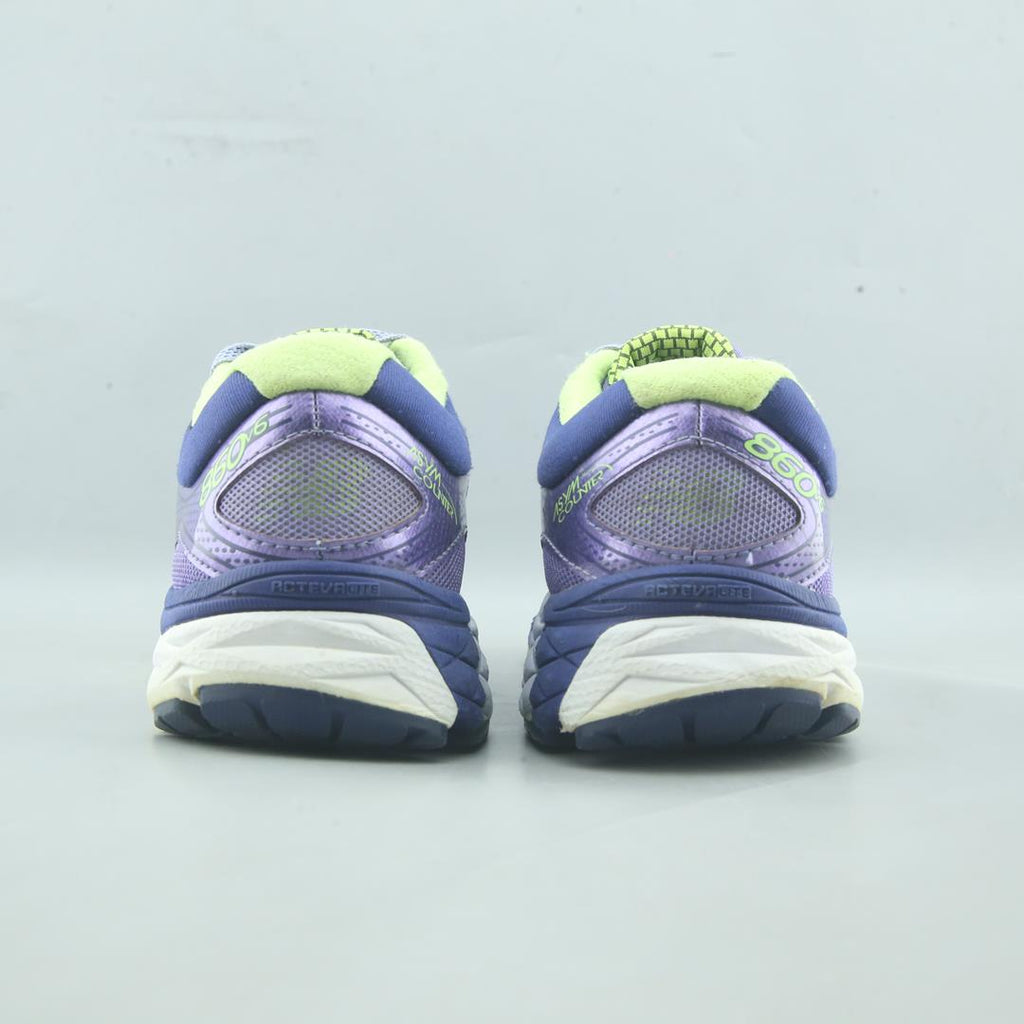 NEW BALANCE 860V6