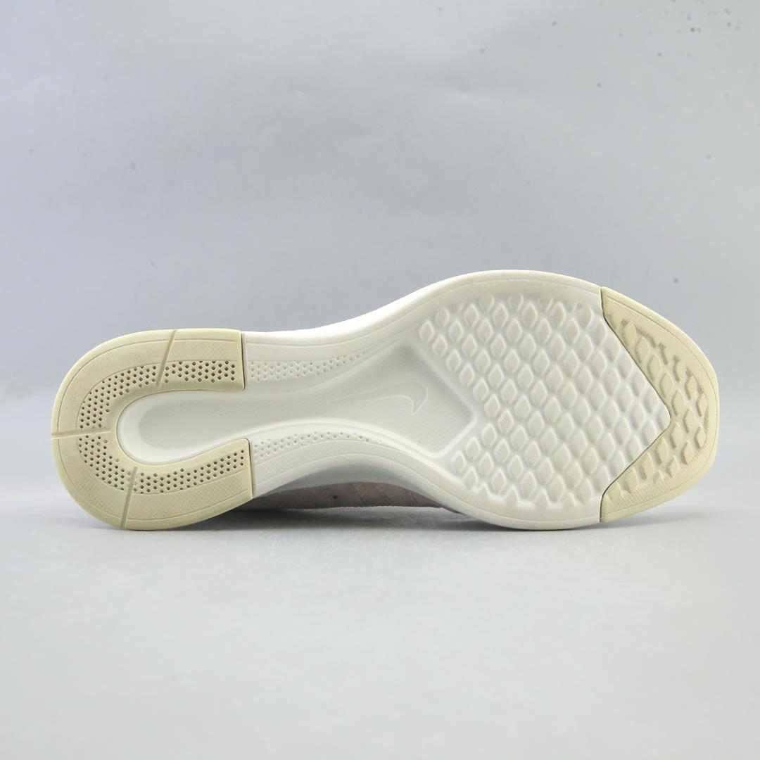 NIKE DUALTONE RACER