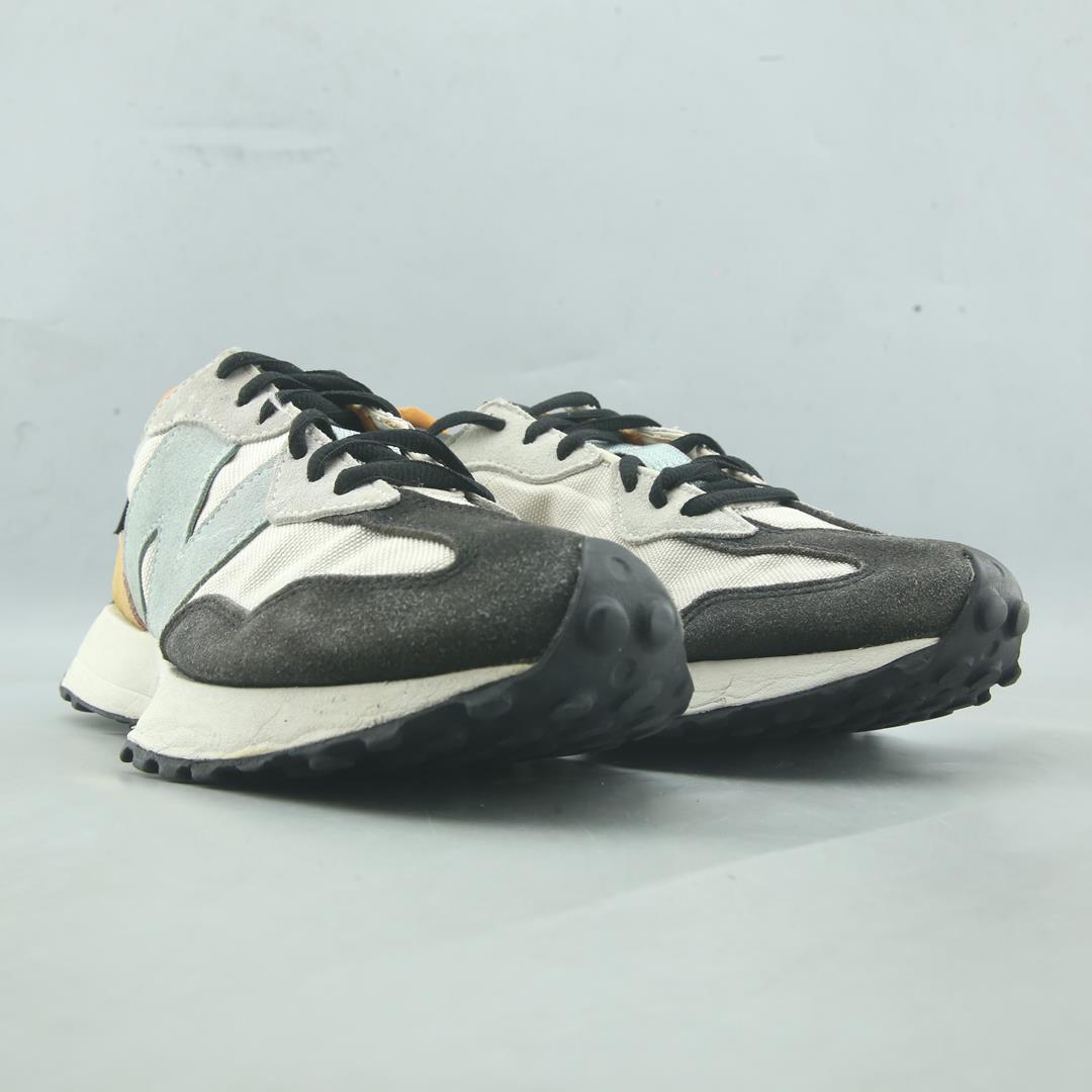 NEW BALANCE 327