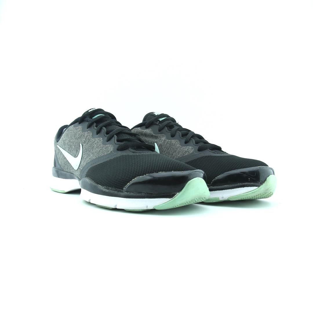 NIKE IN SEASON 4