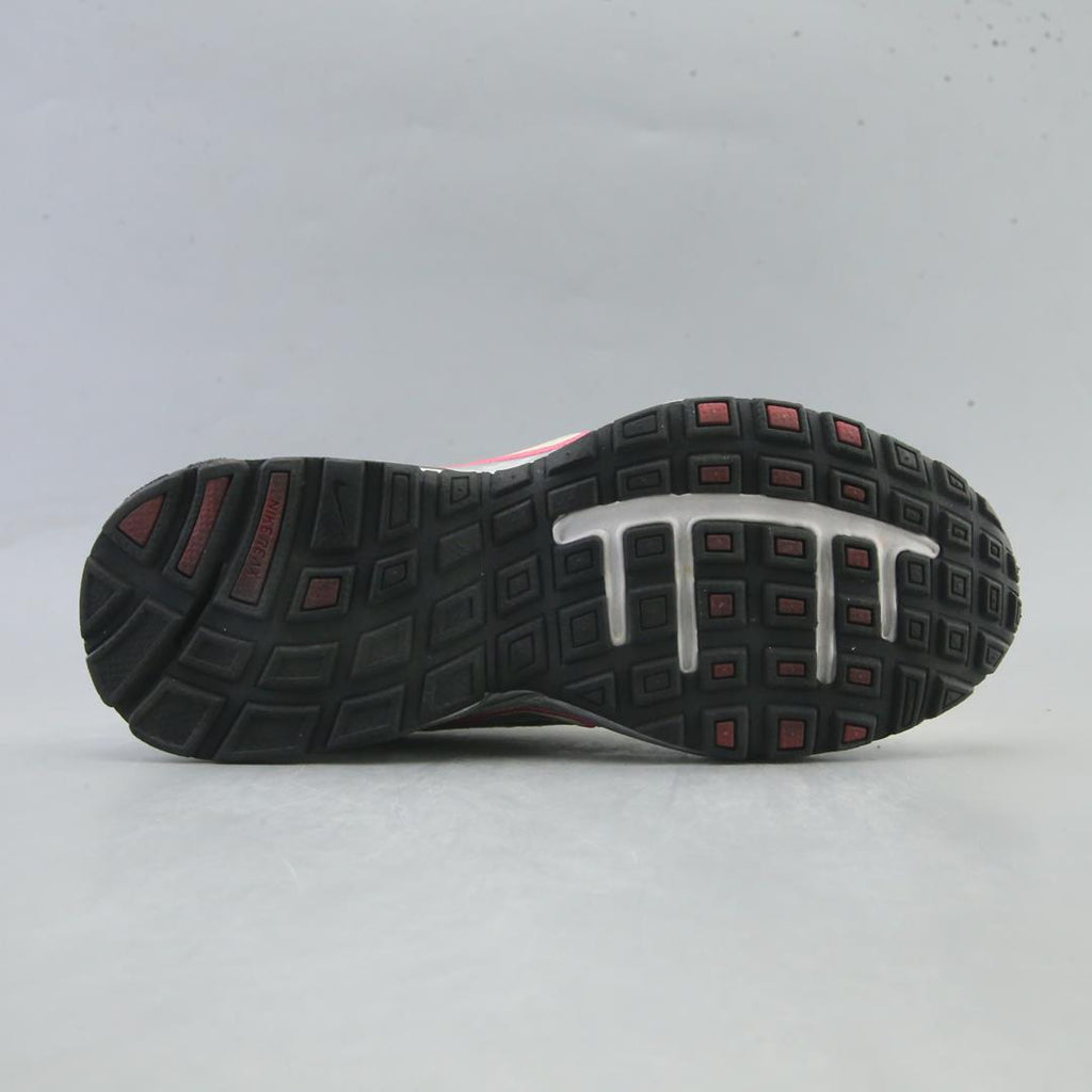 NIKE REAX RUN 5