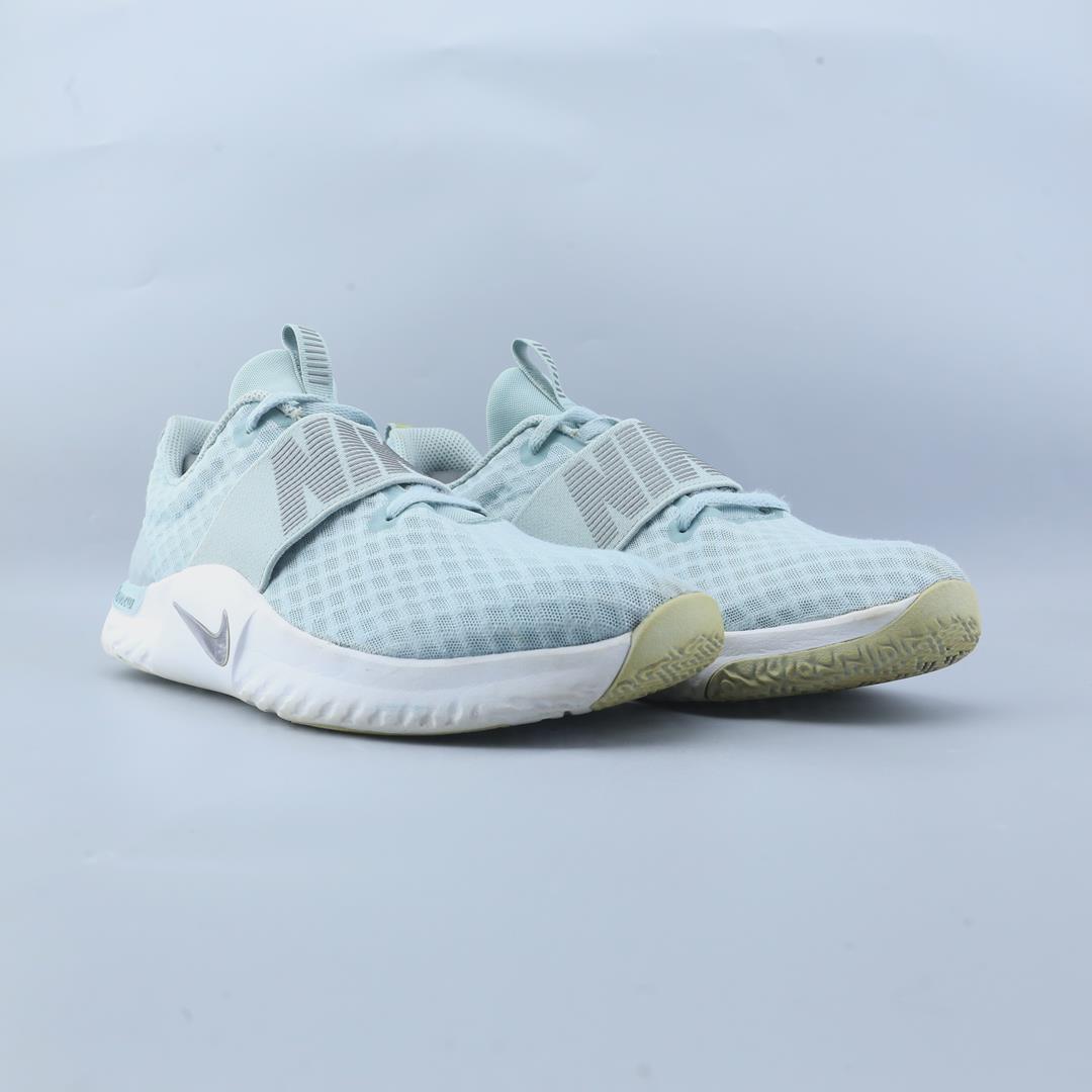 NIKE IN-SEASON TR 9