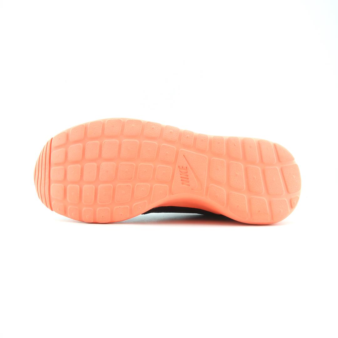 NIKE ROSHE TWO