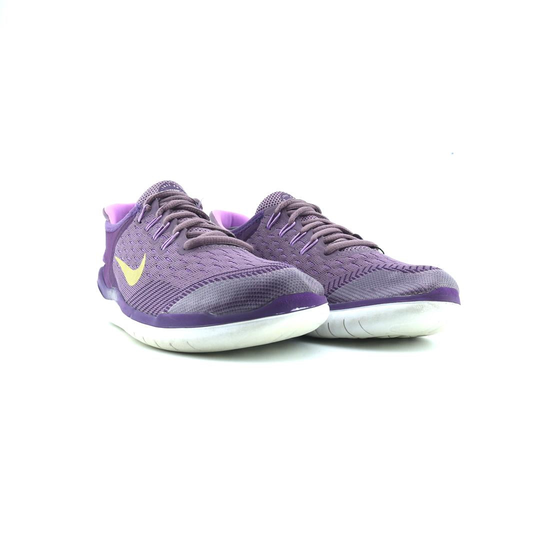 NIKE FREE RN