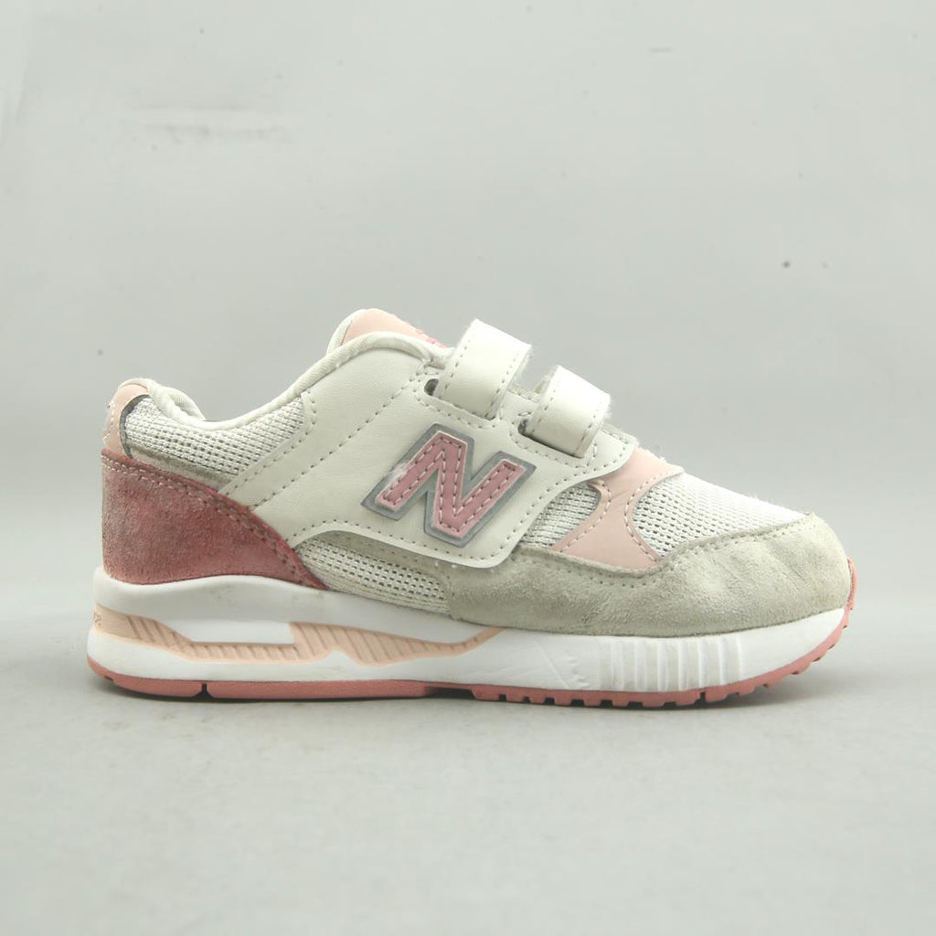 NEW BALANCE 530