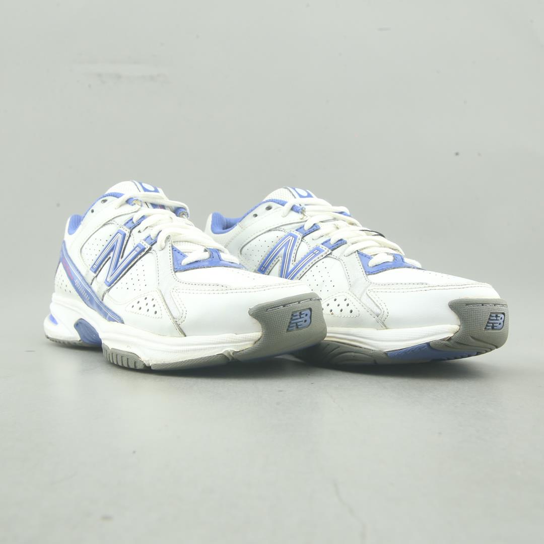 NEW BALANCE 1100