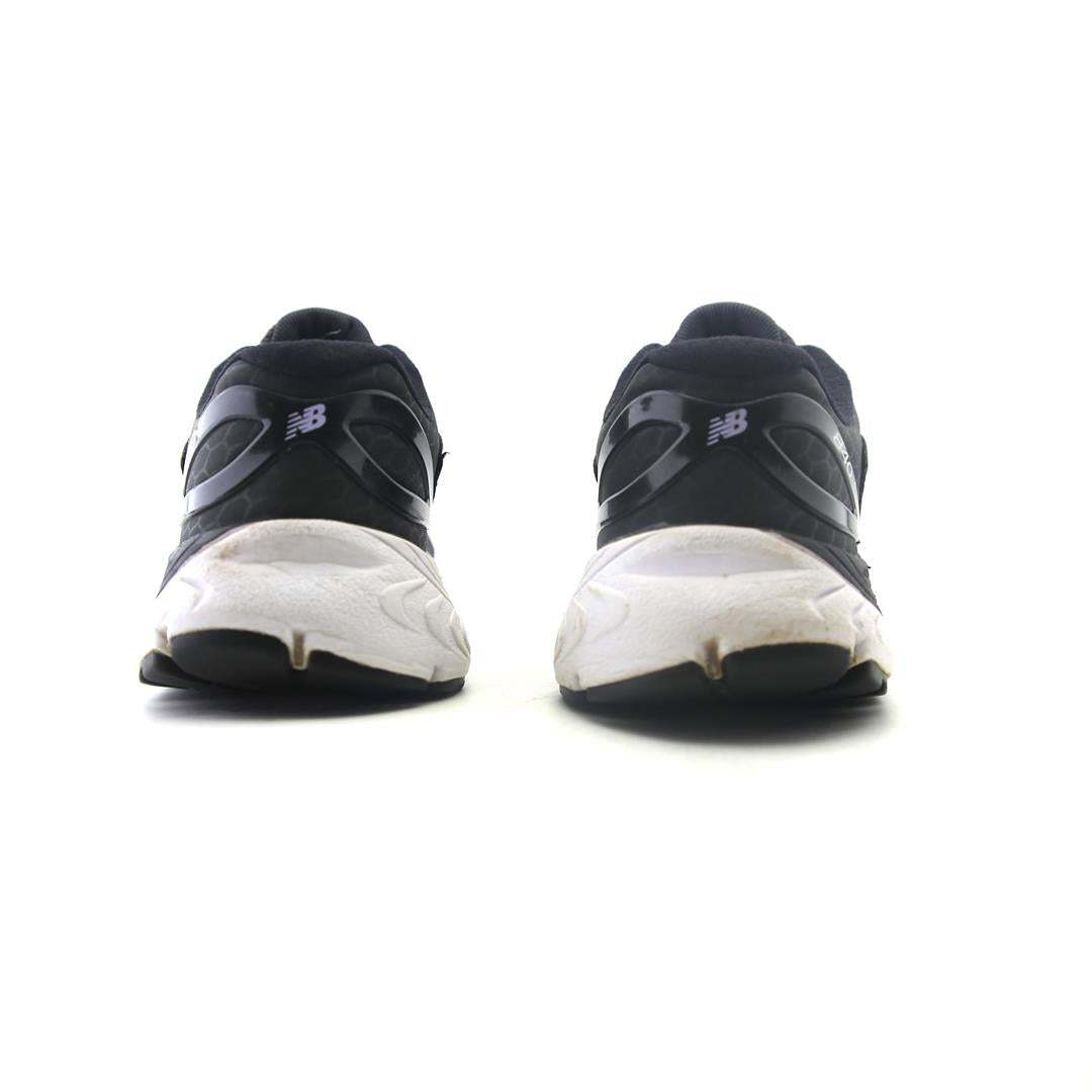 NEW BALANCE 840 V4