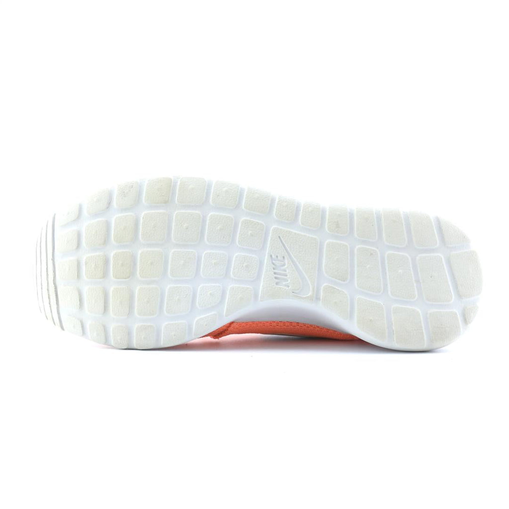 NIKE ROSHE ONE