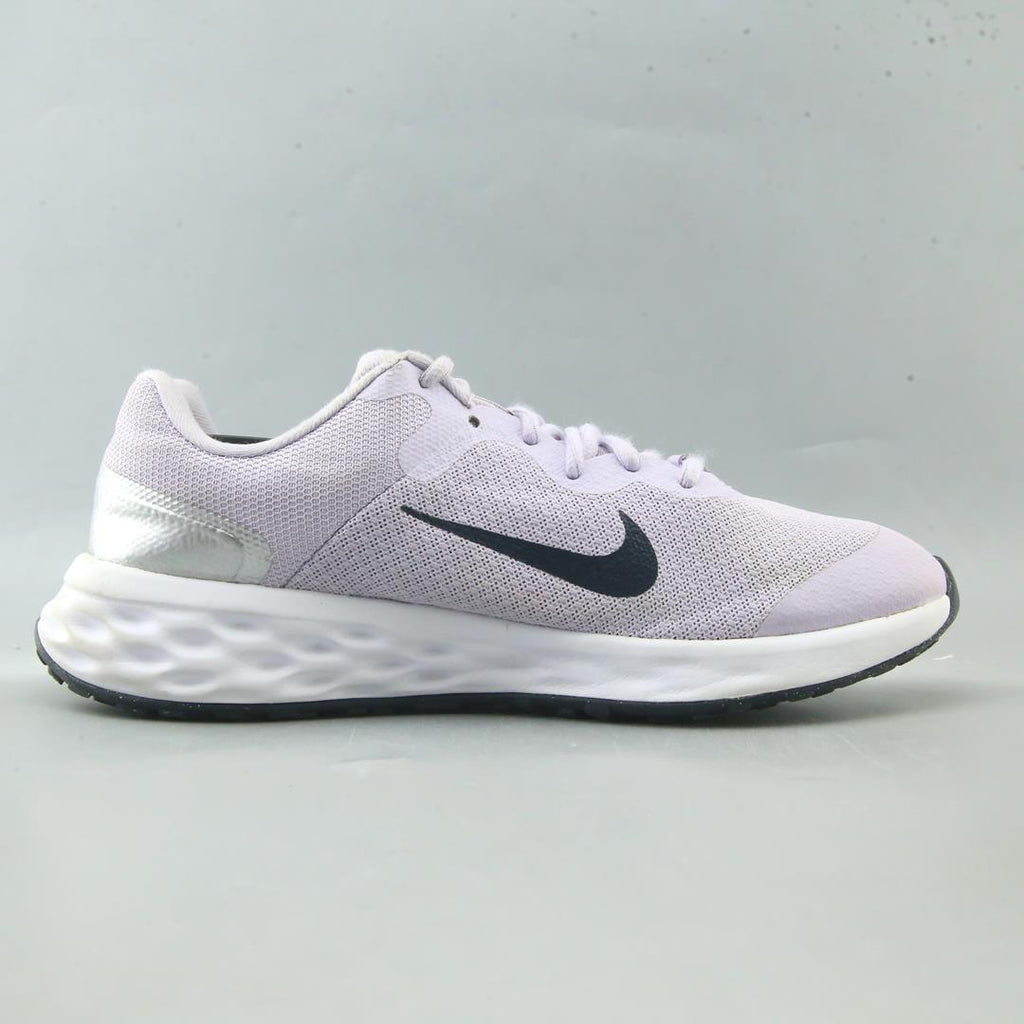 NIKE REVOLUTION 6