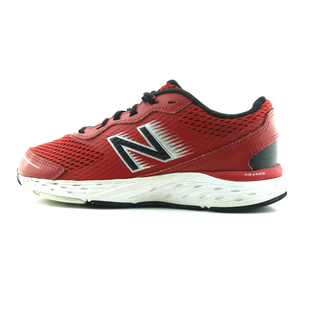 NEW BALANCE 680V6