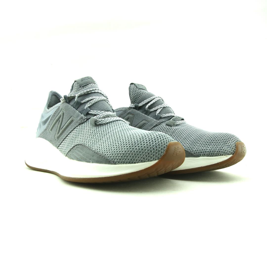 NEW BALANCE FRESH FOAM ROAV