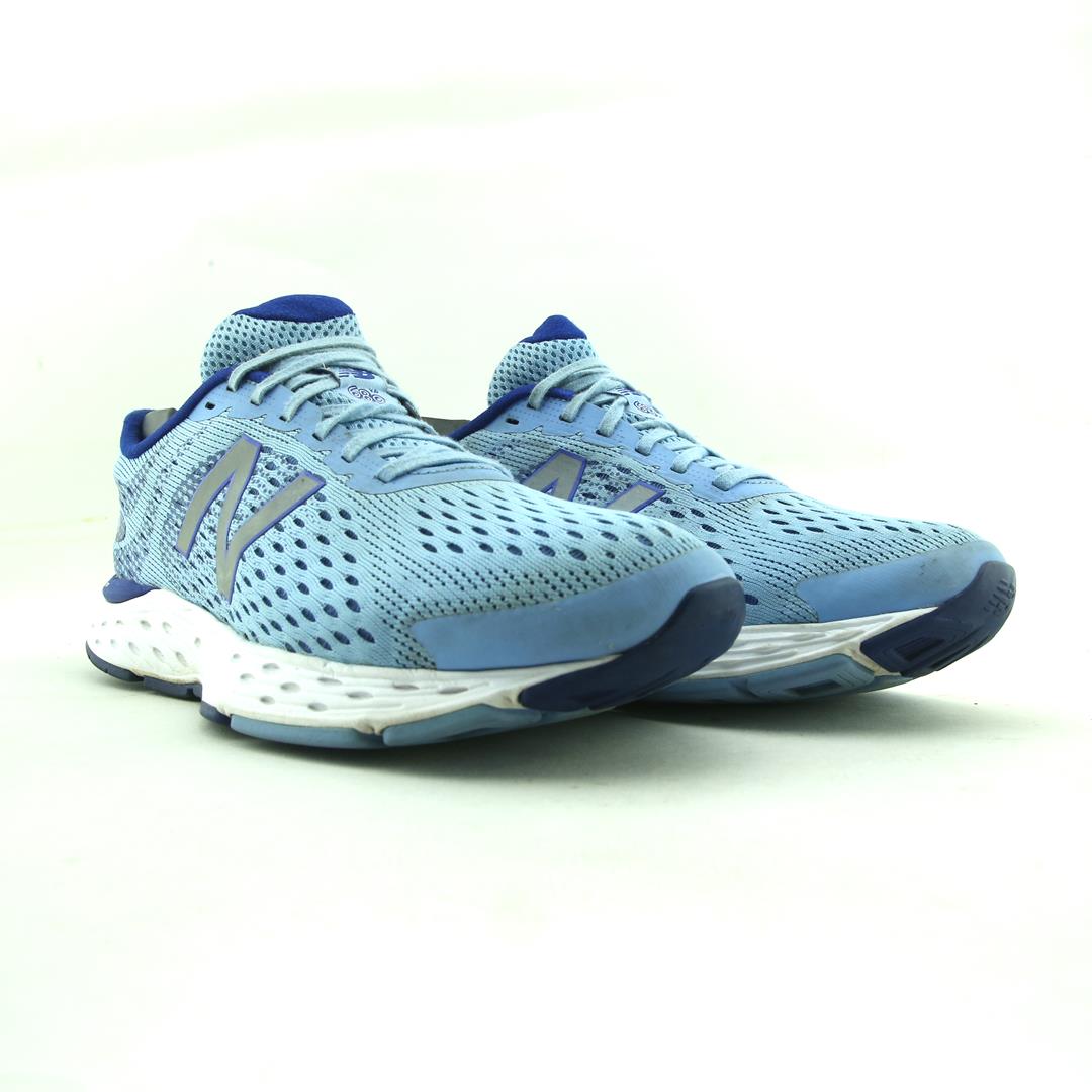 NEW BALANCE 680V6