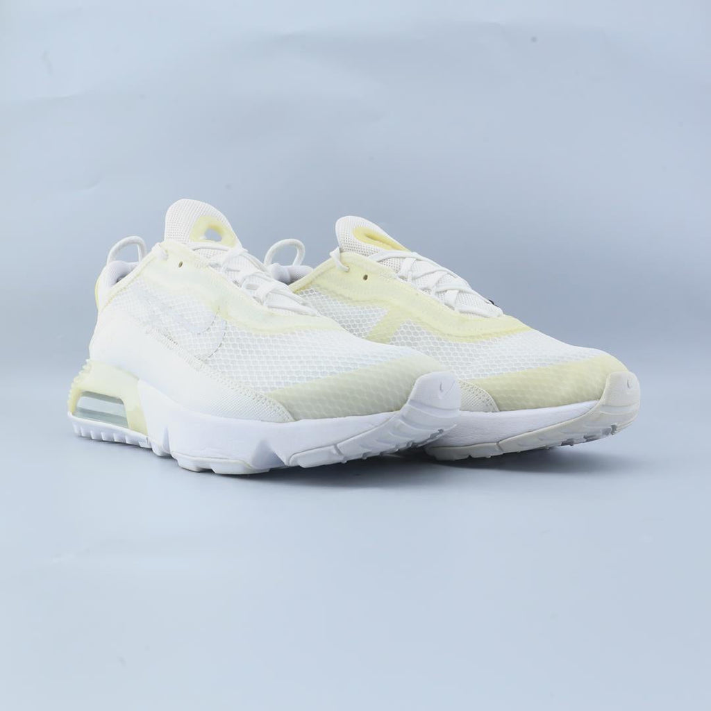 NIKE  AIR MAX 2090