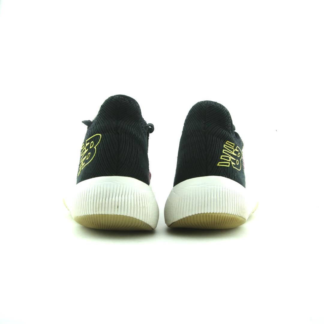 NEW BALANCE FUELCELL REBEL V1