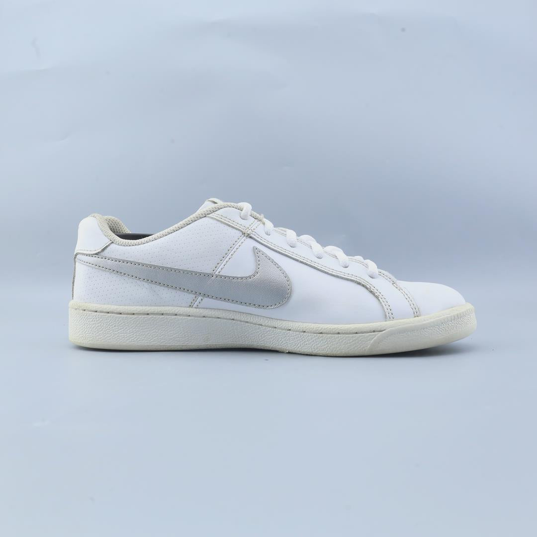 NIKE COURT ROYALE
