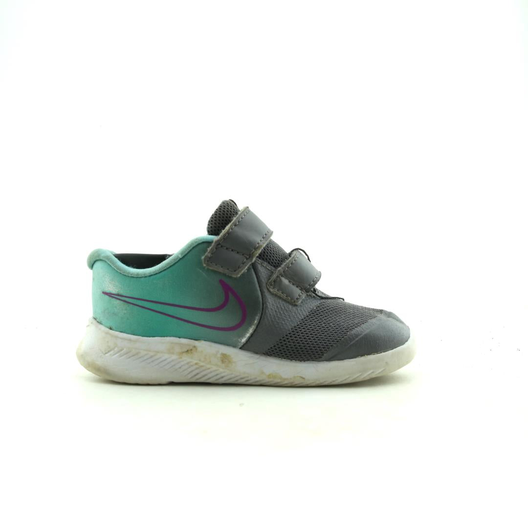 NIKE STAR RUNNER 2
