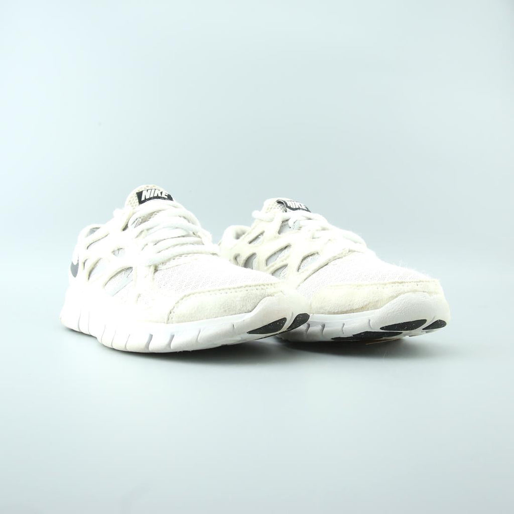 NIKE  FREE RUN 2