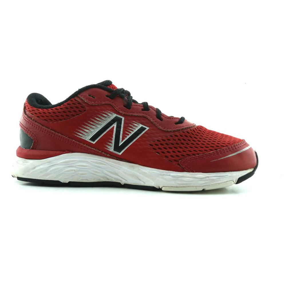 NEW BALANCE 680V6