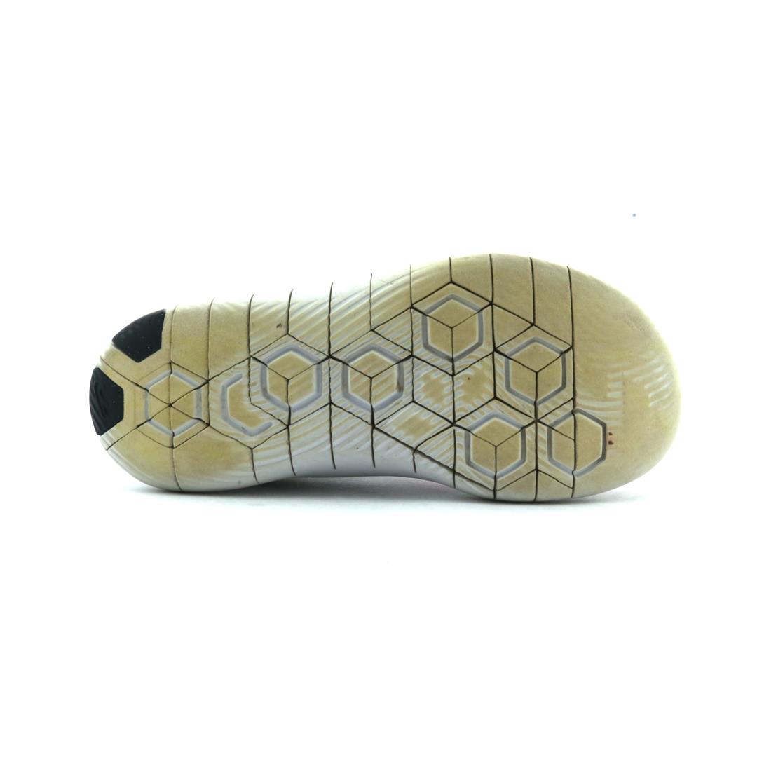 NIKE FLEX CONTACT