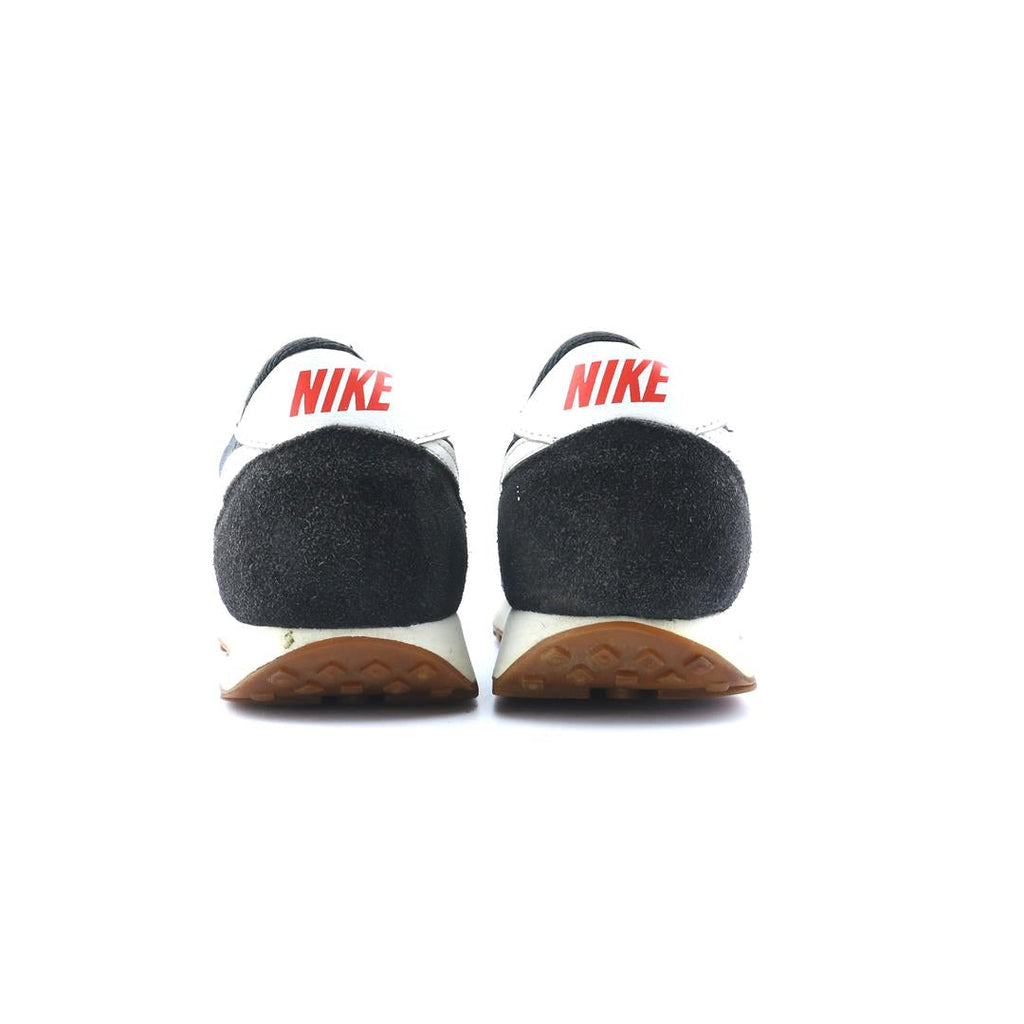 NIKE DAYBREAK