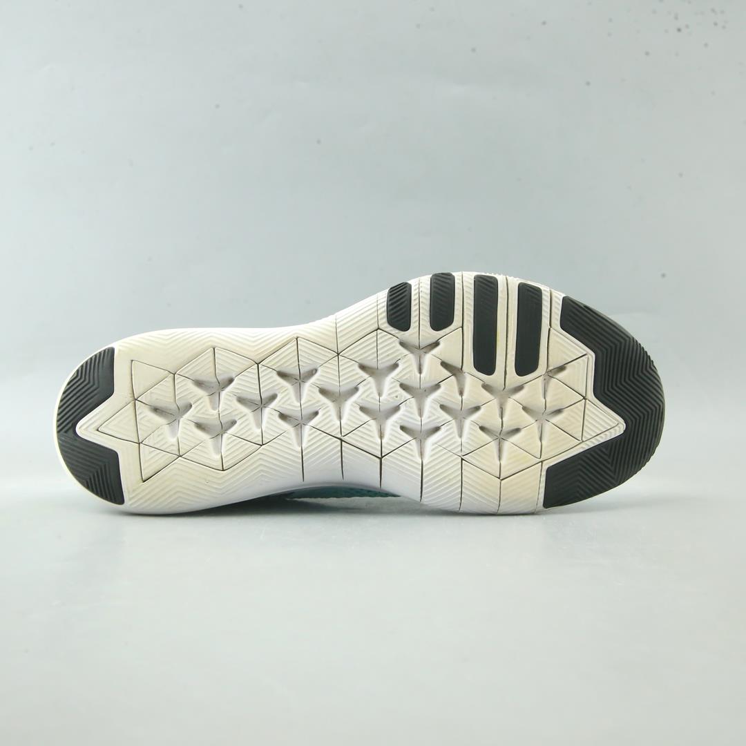 NIKE FLEX TRAINER 7