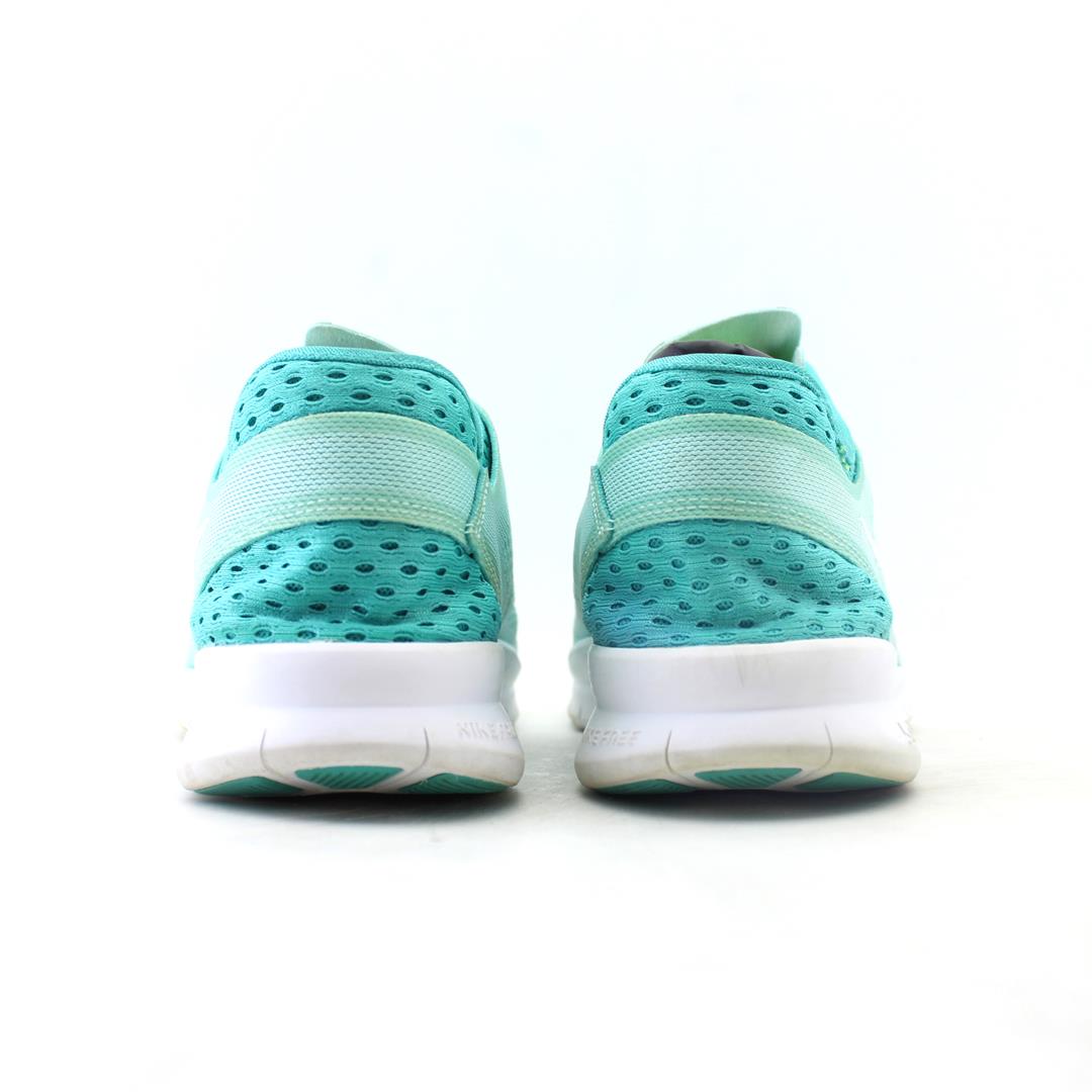 NIKE  FREE 5.0 TR