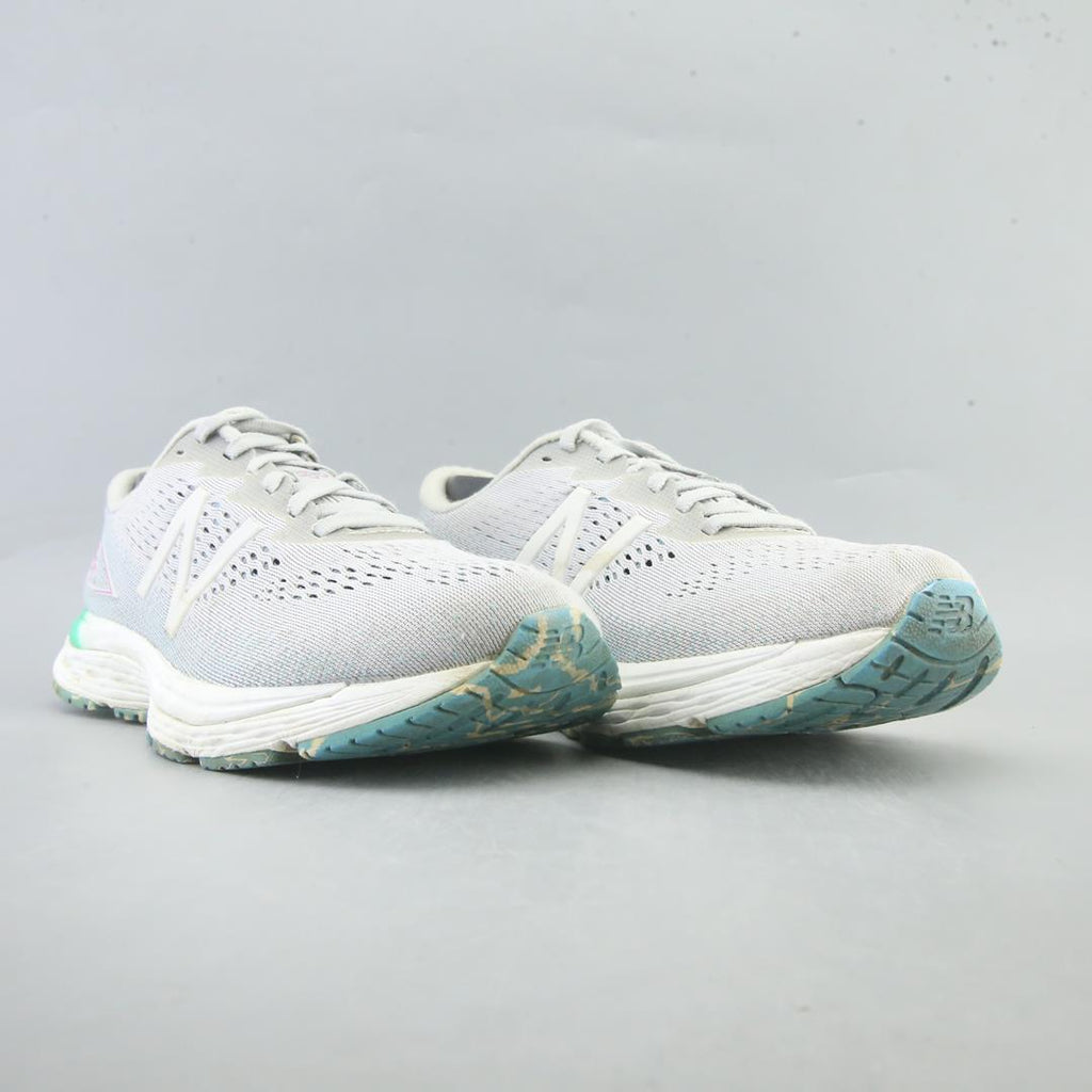 NEW BALANCE 880 V9