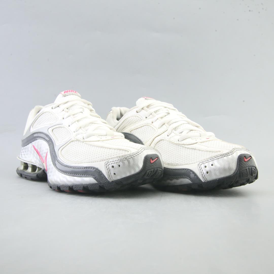 NIKE REAX RUN 5
