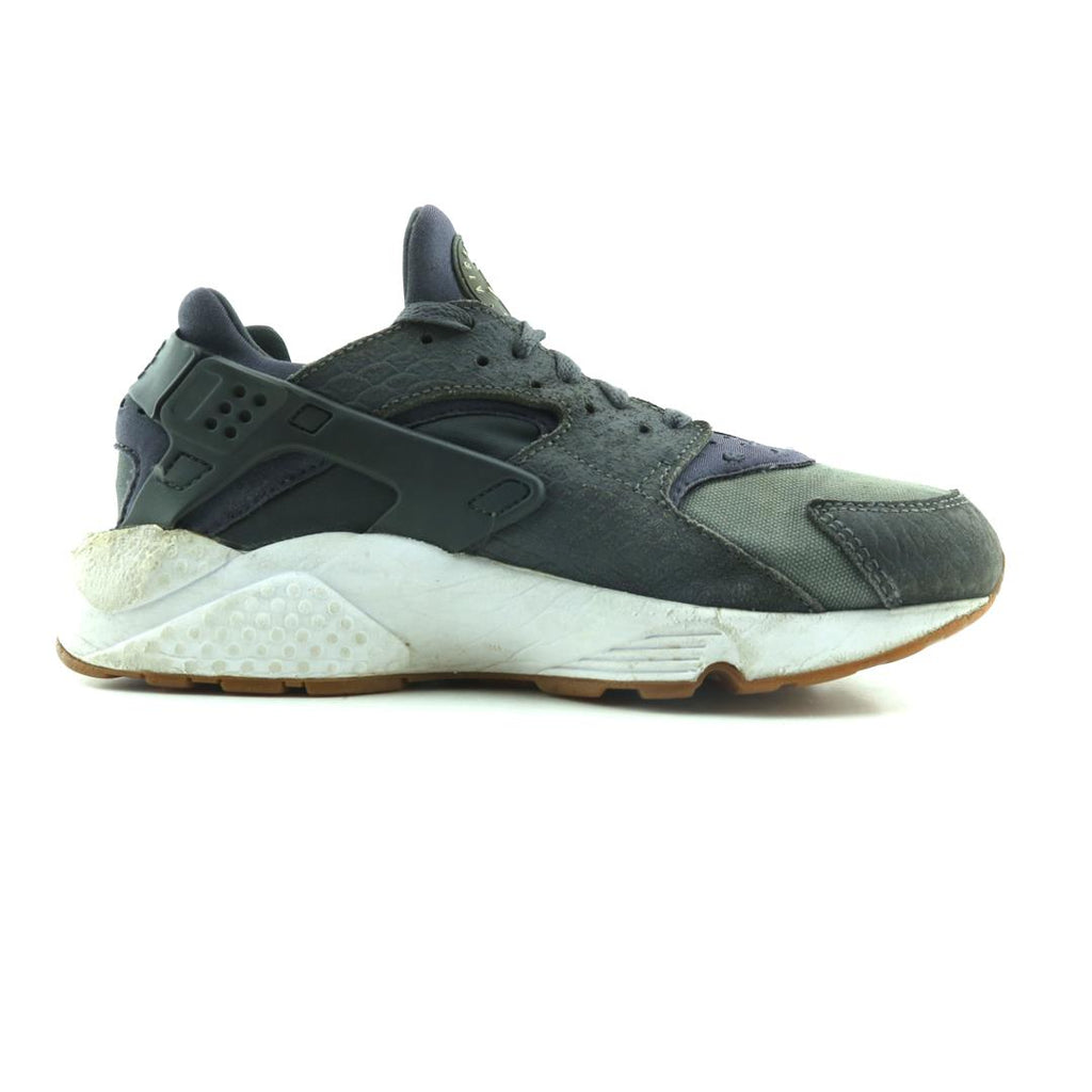NIKE AIR HUARACHE