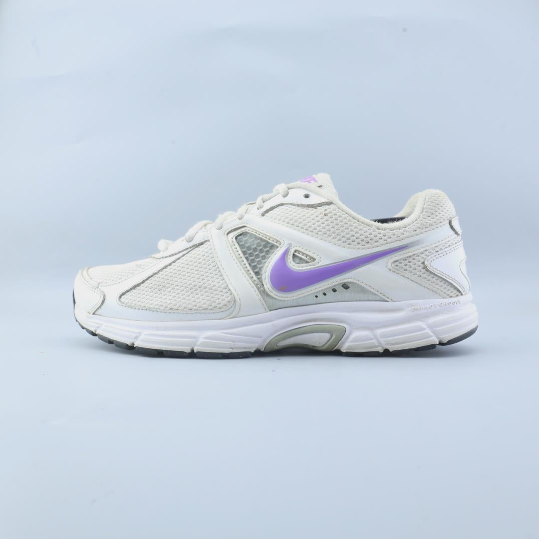 NIKE  DART 9