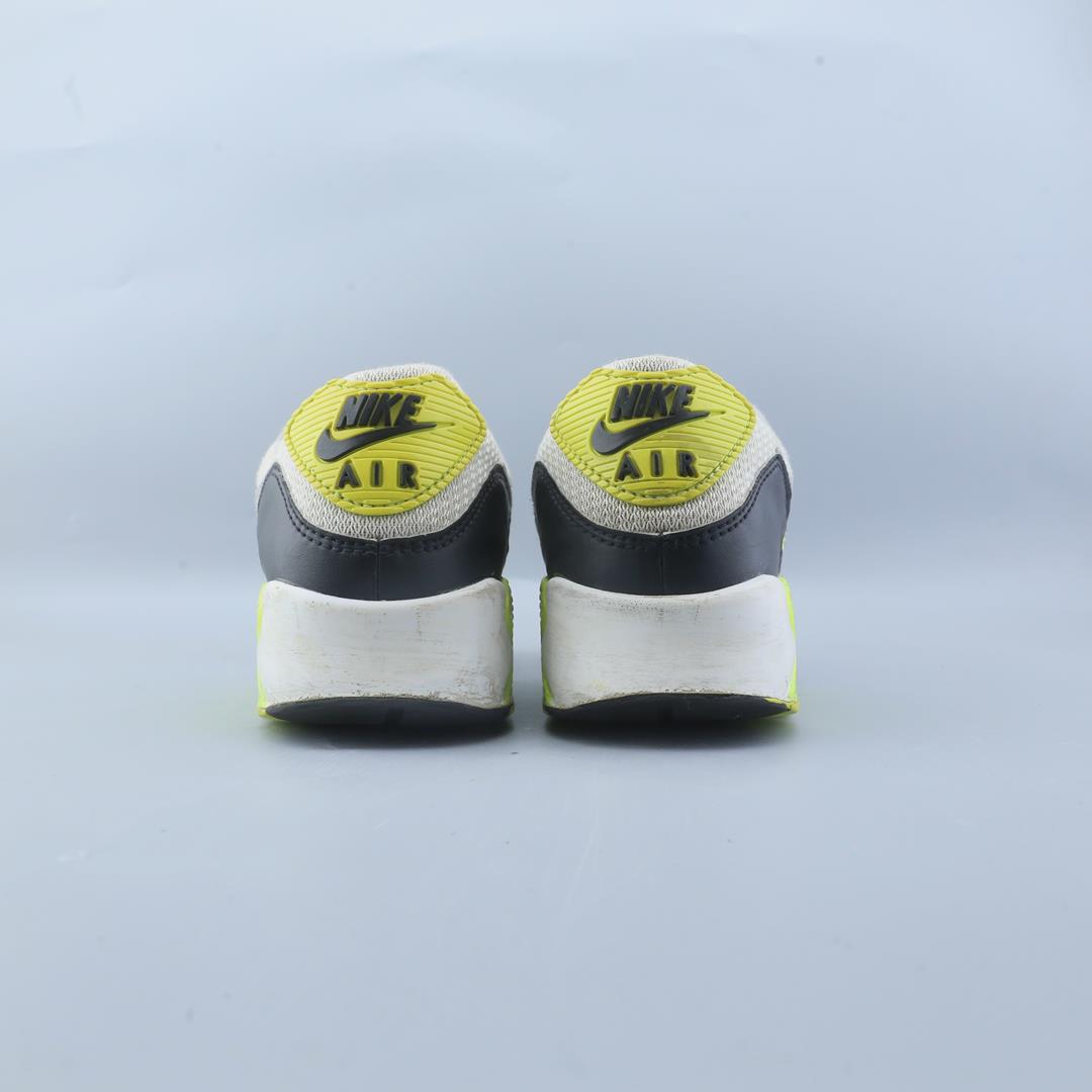 NIKE AIR MAX 90 RECRAFT