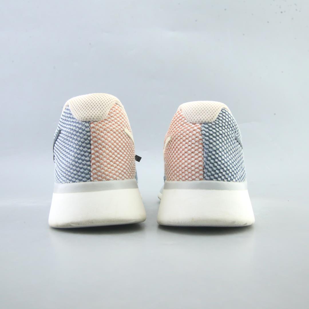 NIKE TANJUN
