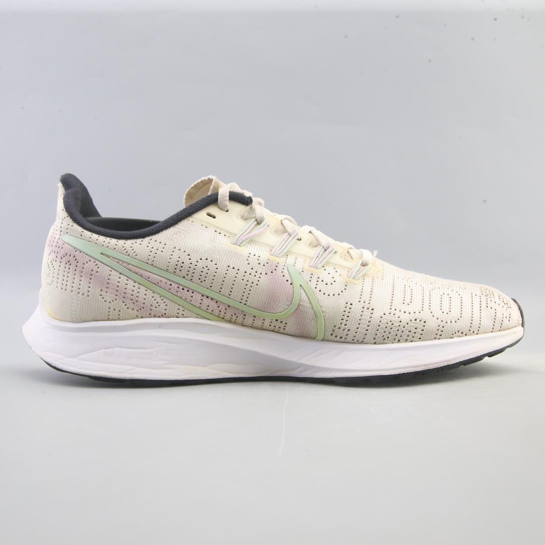 NIKE  AIR ZOOM PEGASUS 36 PREMIUM