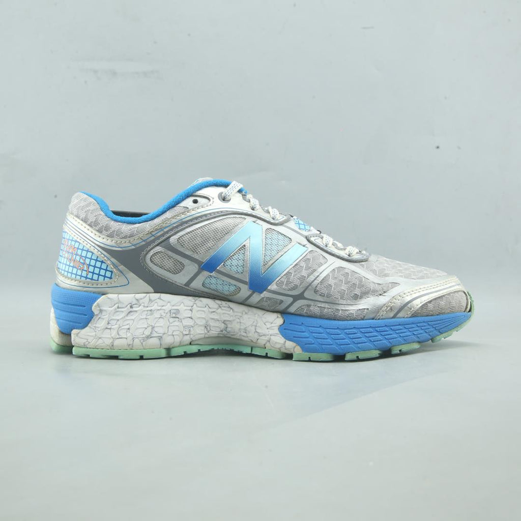 NEW BALANCE 860 V5