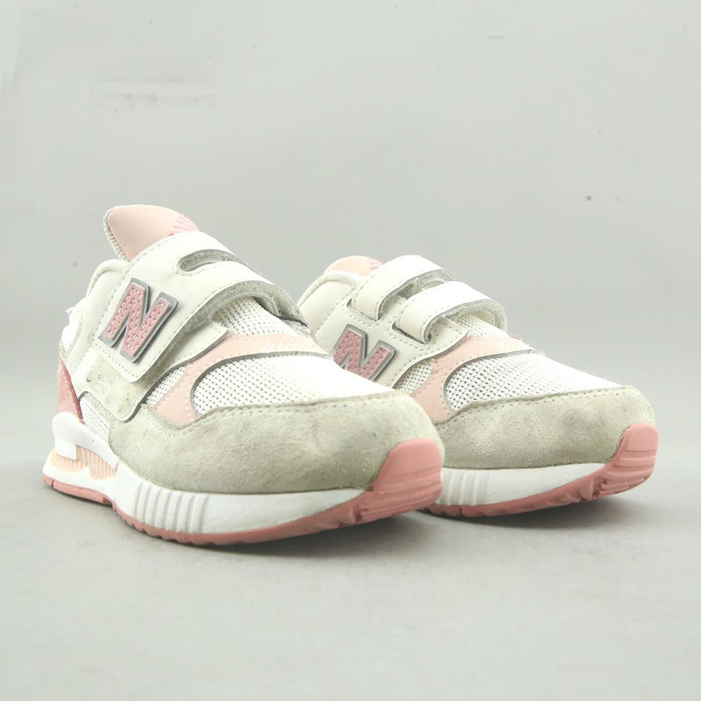 NEW BALANCE 530