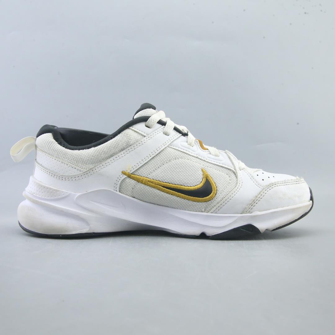 NIKE  DEFY ALL DAY TRAINERS