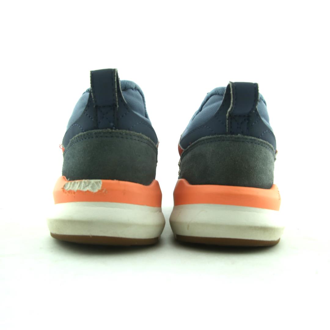 NEW BALANCE 009 V1