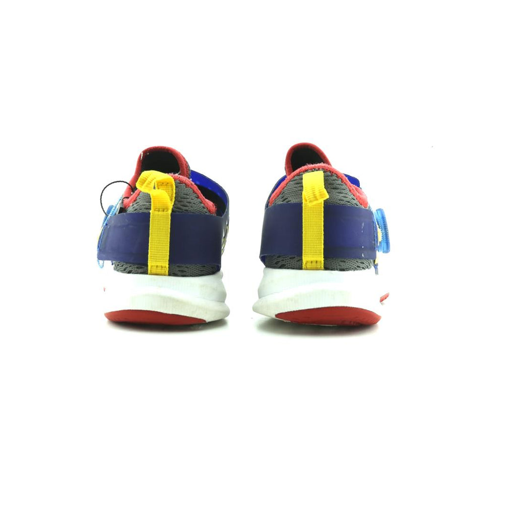 NEW BALANCE CORE REVEAL V2