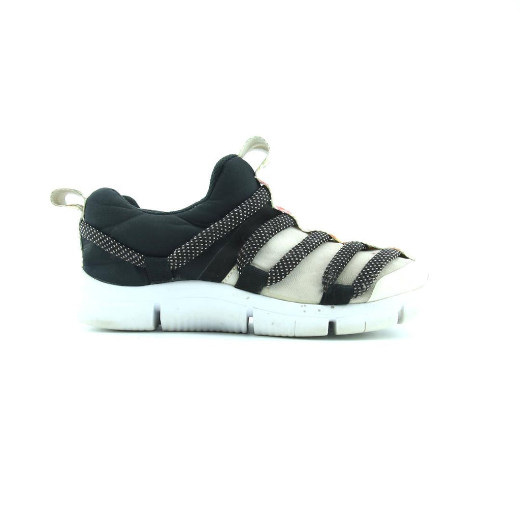 NIKE NOVICE VINTAGE
