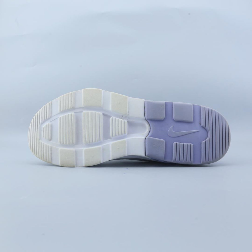 NIKE AIR MAX MOTION