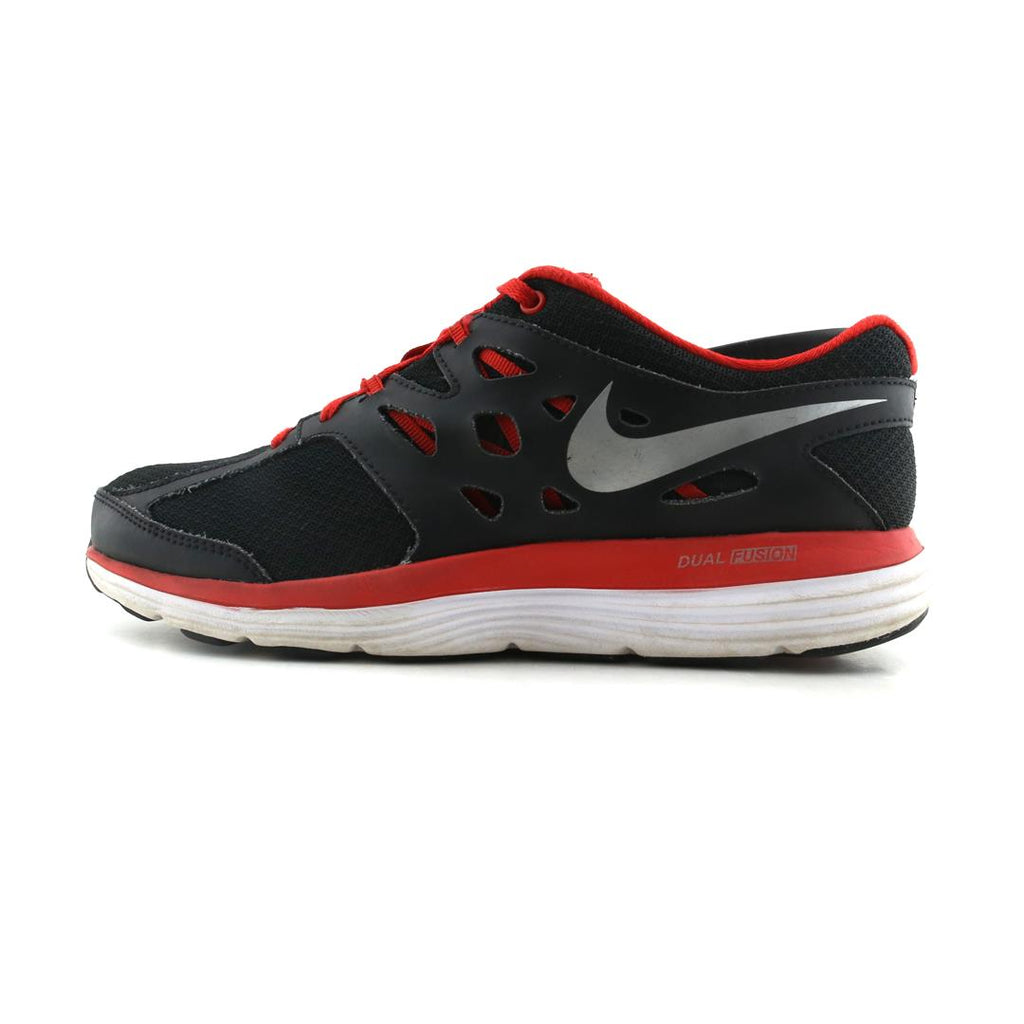 NIKE DUAL FUSION LITE