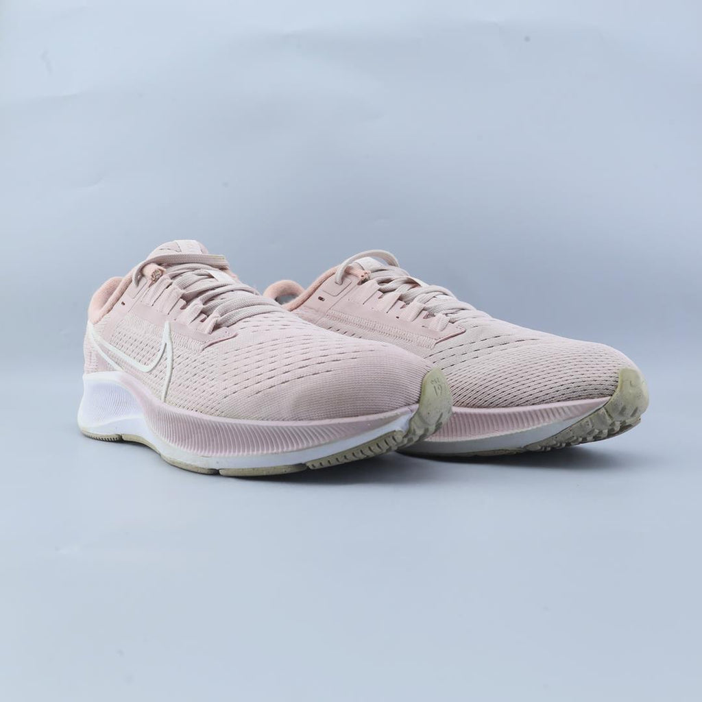 NIKE AIR ZOOM PEGASUS 38