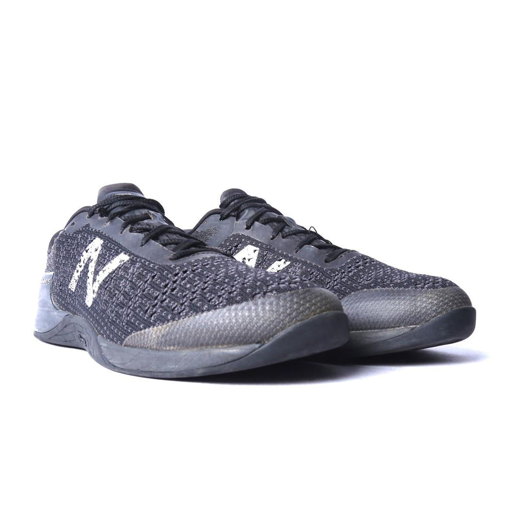 NEW BALANCE MINIMUS PREVAIL
