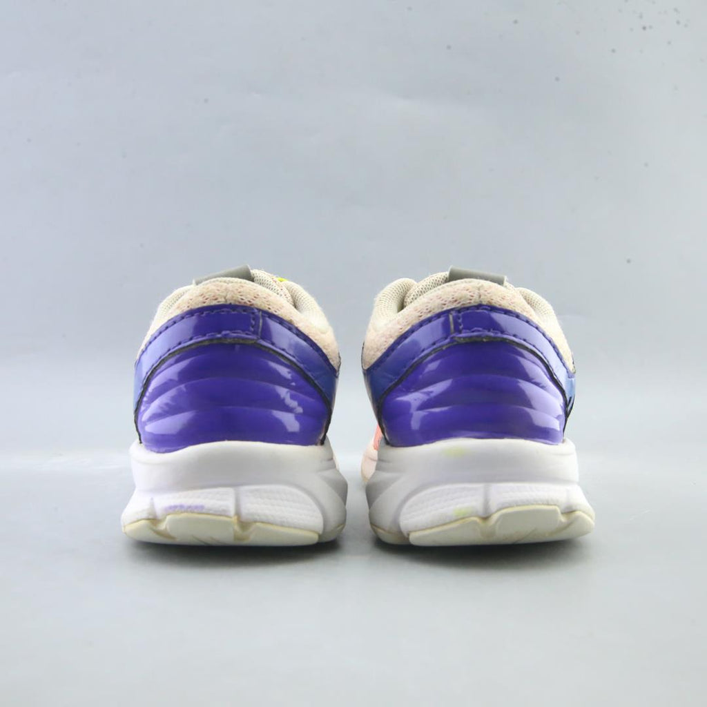 NEW BALANCE 200